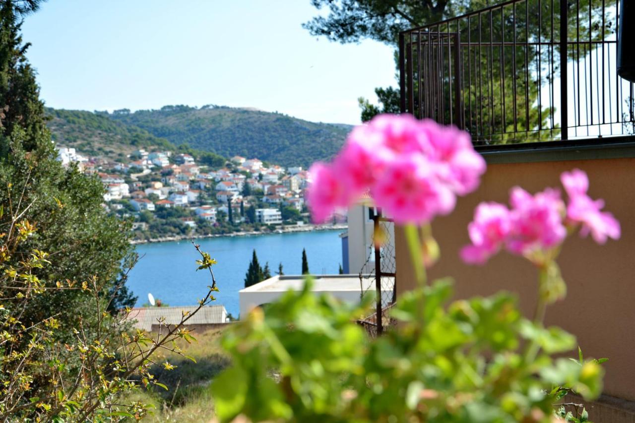 Apartmani Irena Ciovo Trogir Bagian luar foto