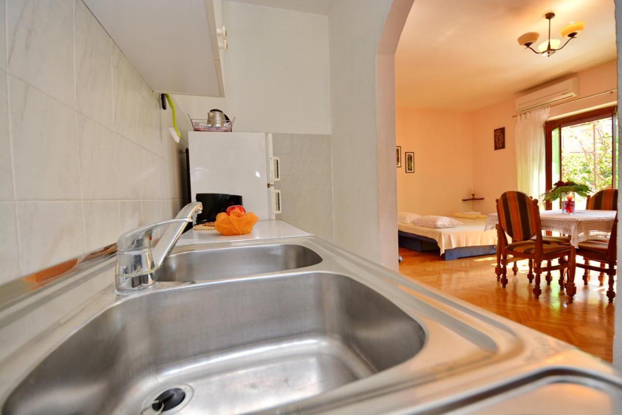 Apartmani Irena Ciovo Trogir Bagian luar foto
