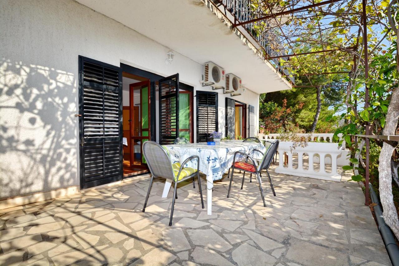 Apartmani Irena Ciovo Trogir Bagian luar foto