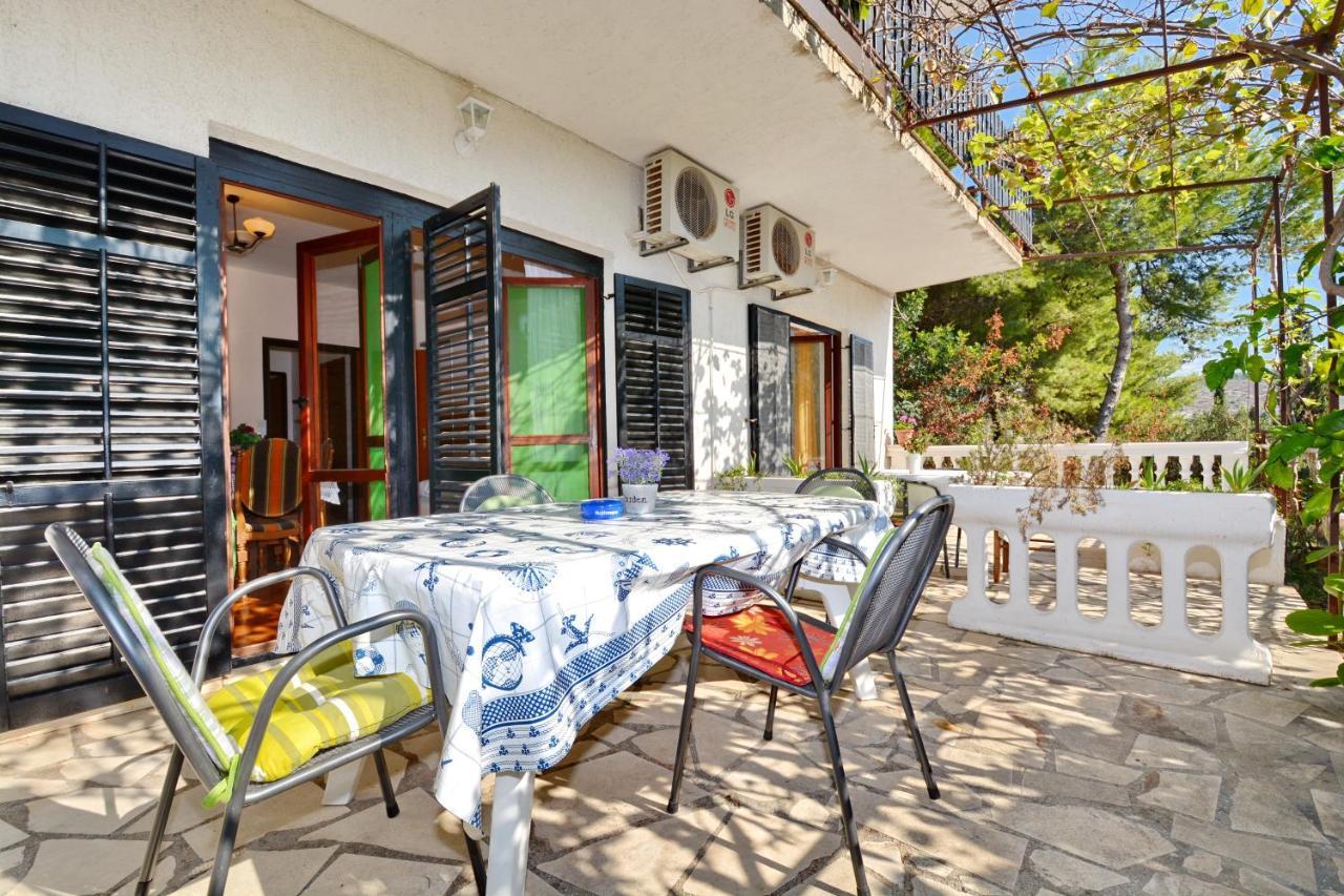 Apartmani Irena Ciovo Trogir Bagian luar foto