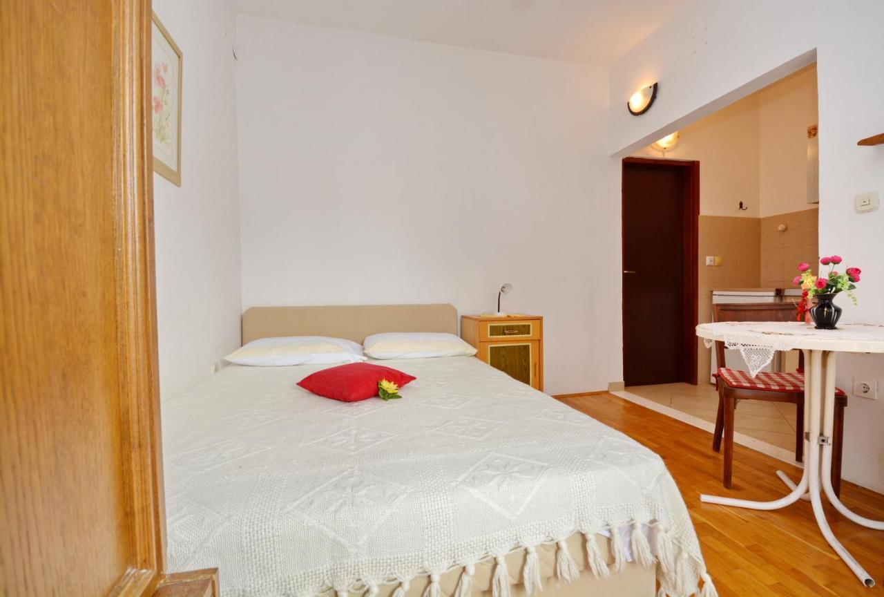 Apartmani Irena Ciovo Trogir Bagian luar foto