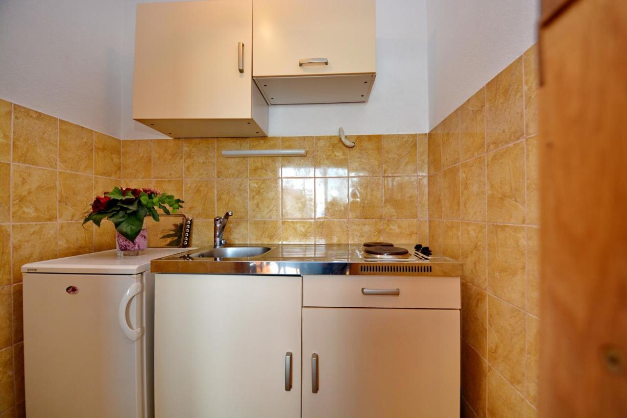 Apartmani Irena Ciovo Trogir Bagian luar foto