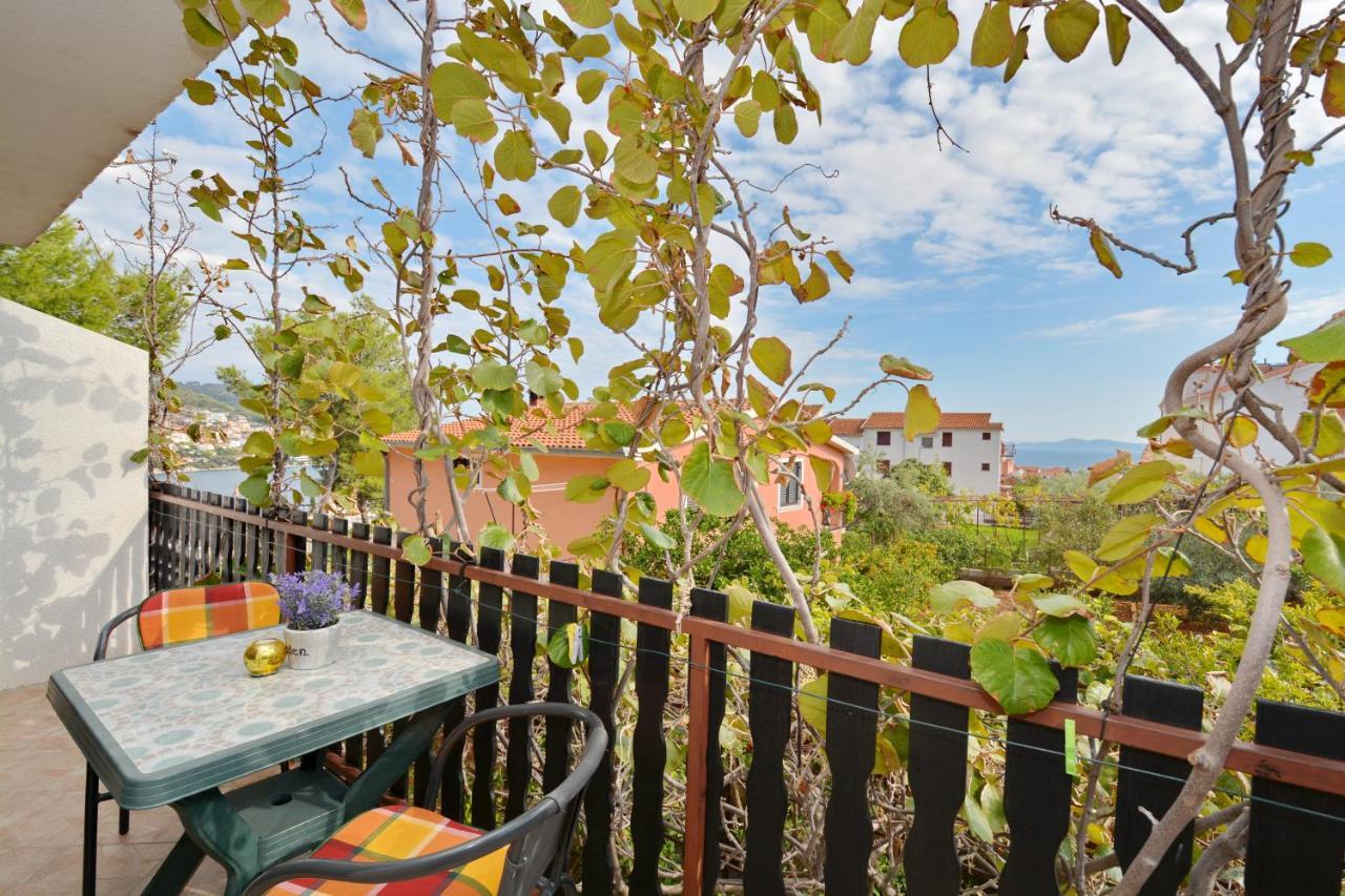 Apartmani Irena Ciovo Trogir Bagian luar foto