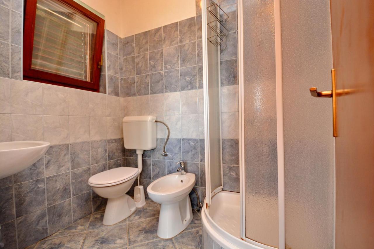 Apartmani Irena Ciovo Trogir Bagian luar foto
